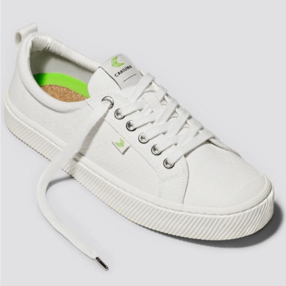 Cariuma Unisex OCA off white canvas sneaker natural premium materials comfort